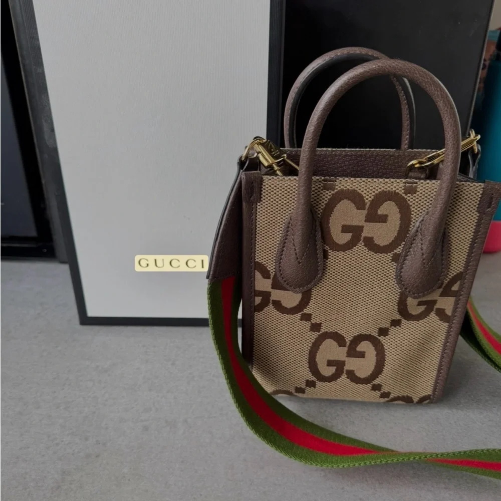 Gucci Vertical Tote Jumbo GG Canvas Mini crossbody bag - Picture 2 of 11